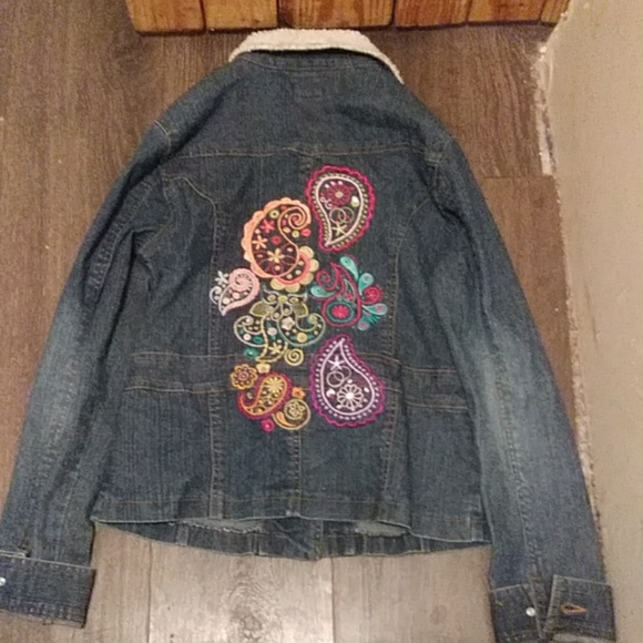 Jacket - Picture 2 of 2